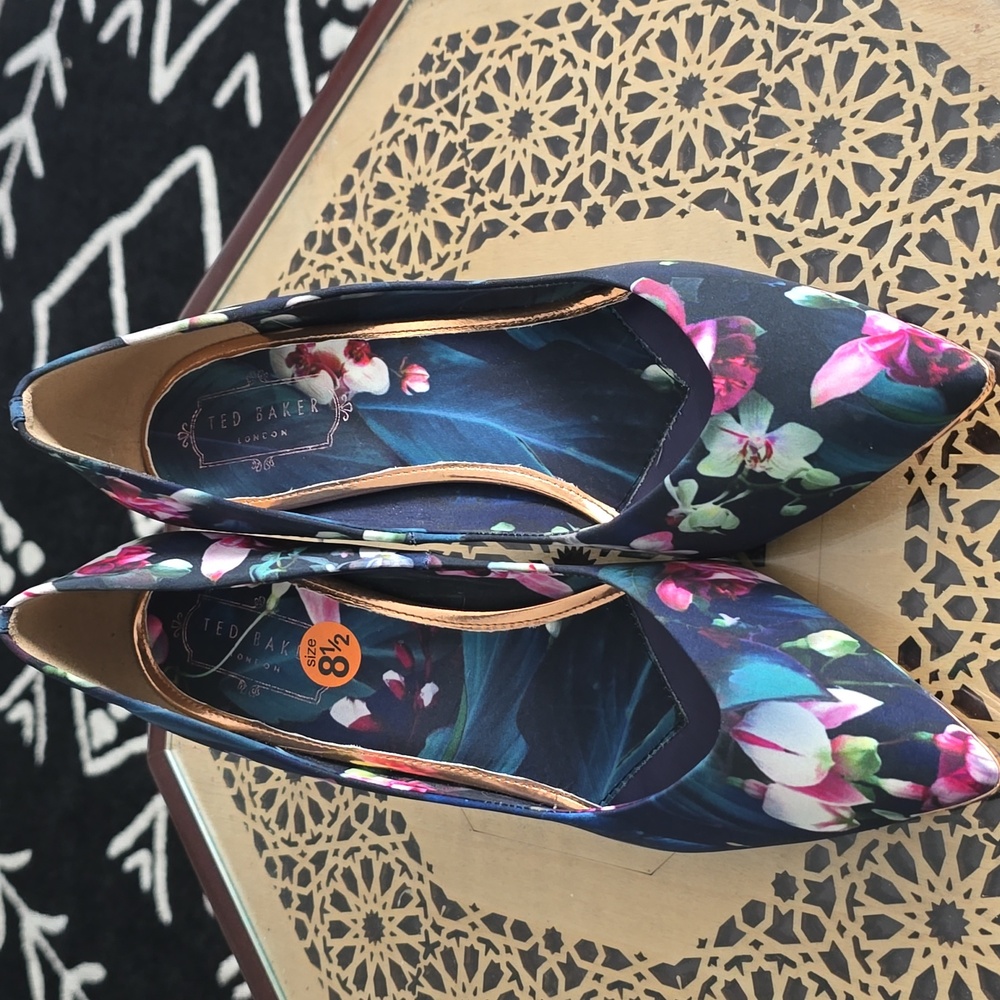 Ted Baker London Navy Floral Flats